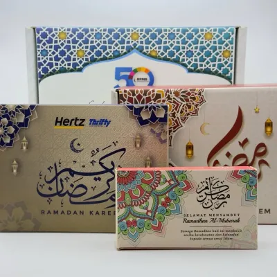 Gift box kurma 72